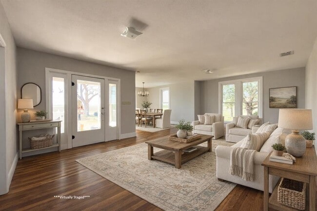 Photo - 267 Bodemann Ln