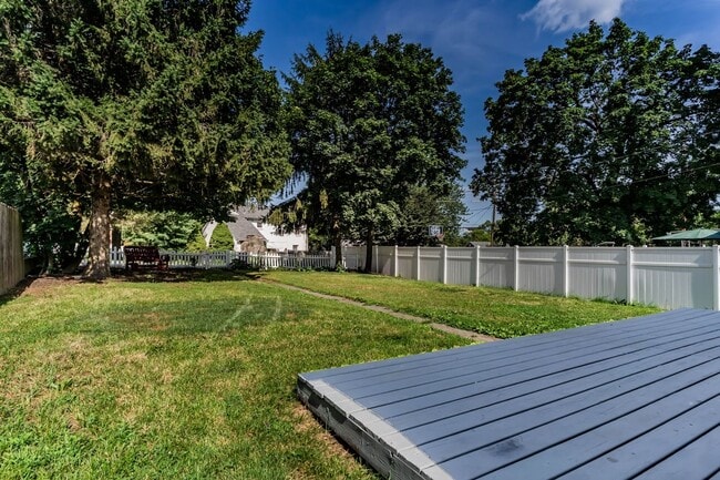 Photo - 20 Laurel St