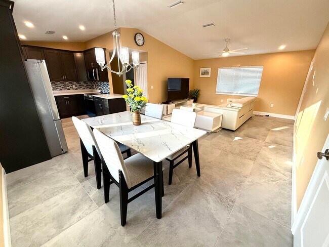 Photo - 212 Browns Rd