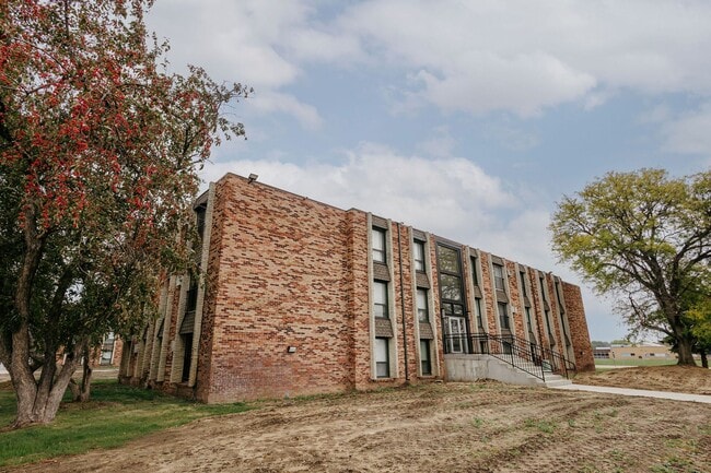 Atlas Pointe Apartments