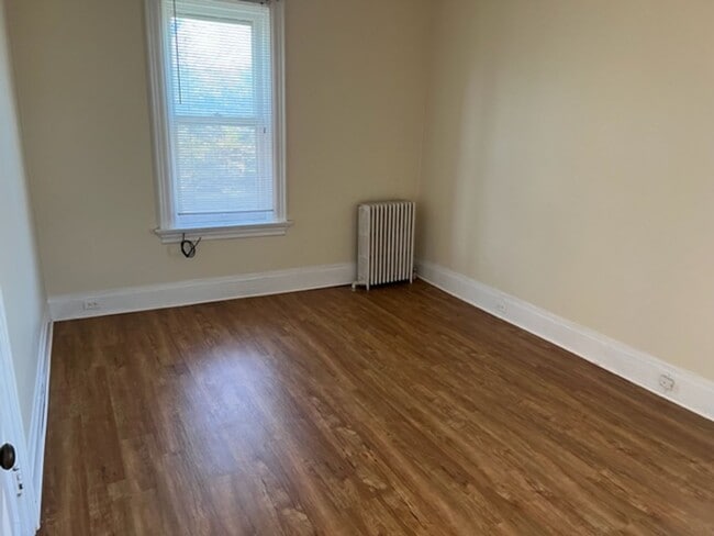 599 2nd St Unidad 4
