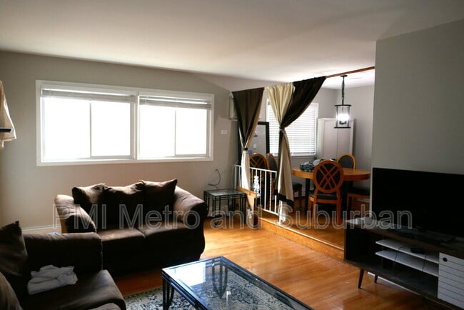 Photo - 828 N Austin Blvd Unit 3SW