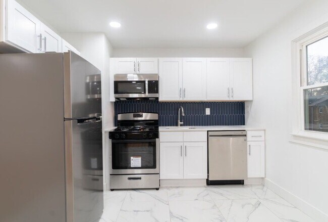 Photo - 500 Adams Ln