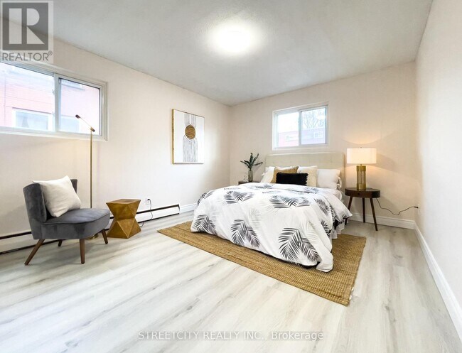 Photo - 1272 Gramercy Park Pl Unité 4