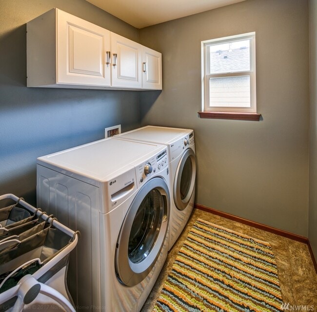 Photo - 341 Holland Ave