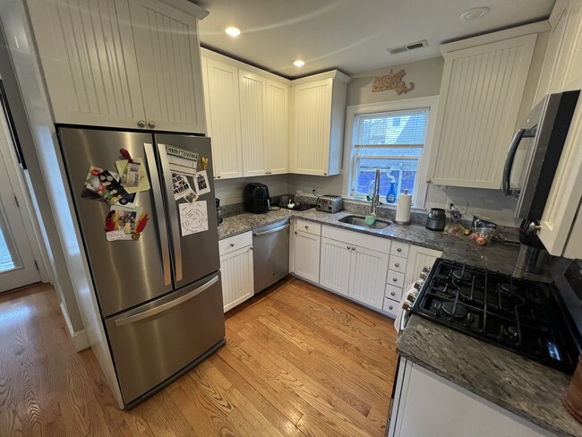 Photo - 183 River St Unit 2