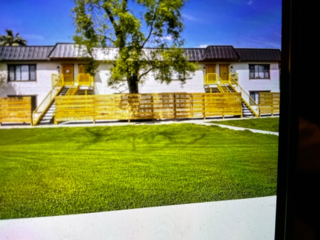 2627 N 27th St Unidad 9