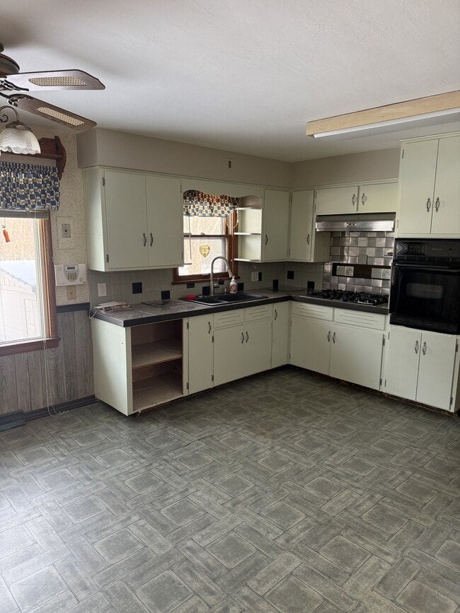 Photo - 2416 Oregon Ave