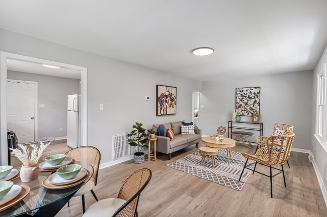 Photo - 105 Virginia Ave