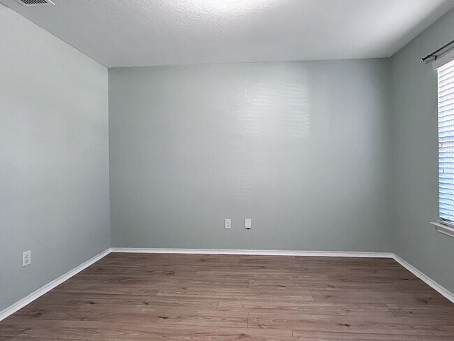 Photo - Far West Side 3BR Home with Study, Island Kitchen & Covered Patio