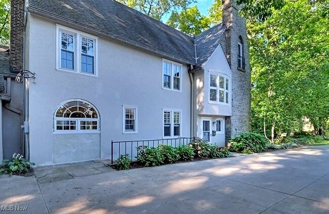 Photo - 2265 Stillman Rd