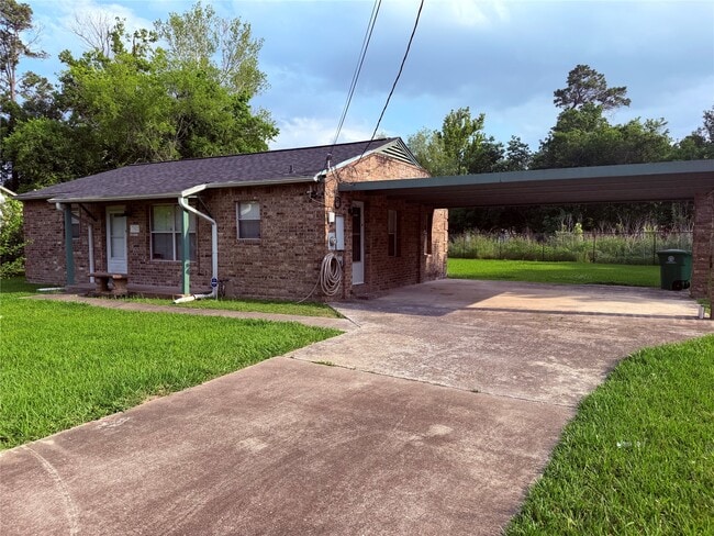 Building Photo - 7822 Richland Dr