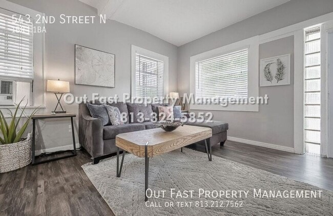 Photo - 543 2nd St N