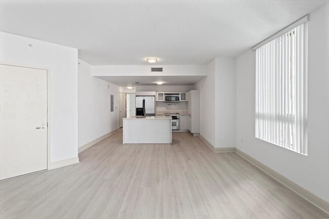 Photo - 1900 N Bayshore Dr Unit 1810