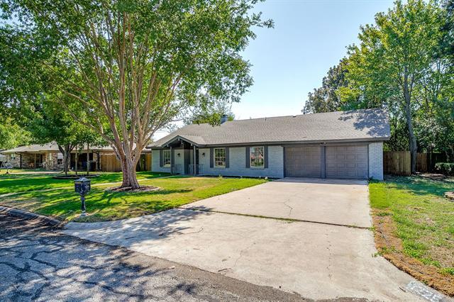 Photo - 1225 Crestwood Dr