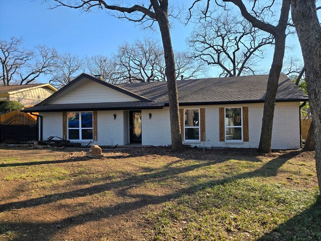 Charming house in Hurst Tx - Charming house in Hurst Tx