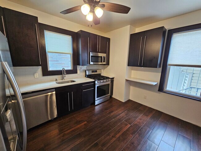 Photo - 303 FULTON Ave Unit apt 1, first floor