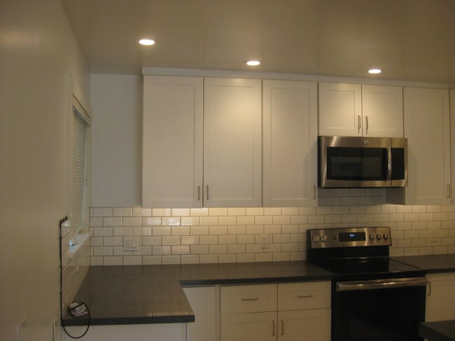 Photo - 300 Bocana St Unit 3