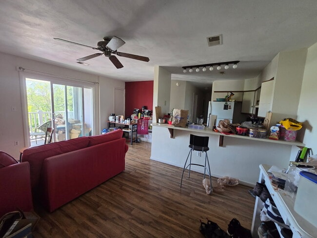 Photo - 1205 University Ter Unit F