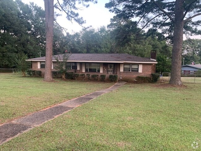 Building Photo - Ozark!!   Covenient to Ft Rucker!! Rental