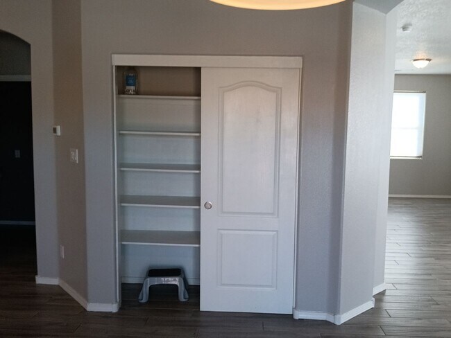 Photo - 3 Bedroom, 2.5 Bathroom Home! Schedule a Showing Today!