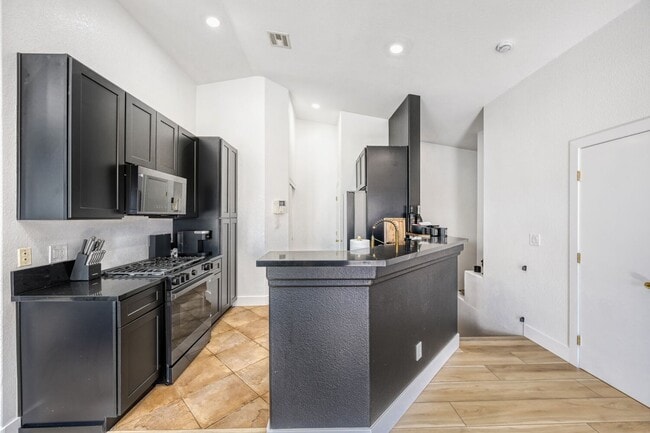 Photo - 6752 Lookout Lodge Ln