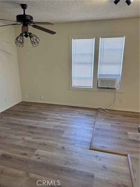 Photo - 3755 Brockton Ave