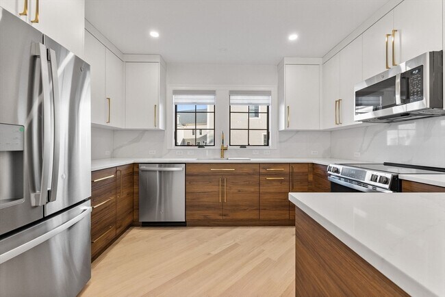 Photo - 7 Chatham Way