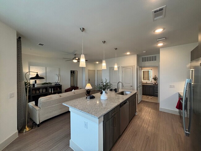 Photo - 702 Celebration Wy Apartment Unit b2