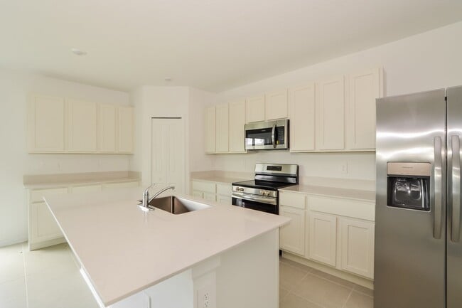 Photo - 3611 Rolling Ridge Bnd