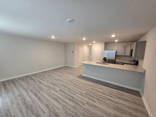 Photo - MILITARY MOVE-IN SPECIAL: HALF OFF FIRST MONTHS RENT (For military only)