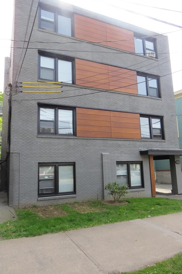 Photo - 1128-1128 South Park St Unit 1