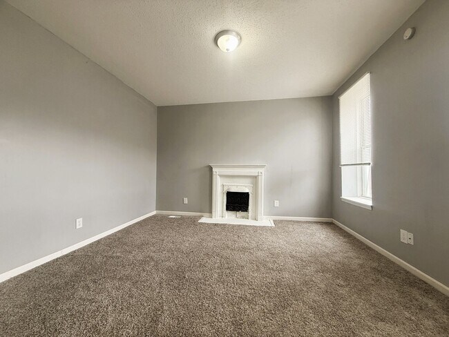 Photo - 5345 Wells Ave Unidad 1st Floor