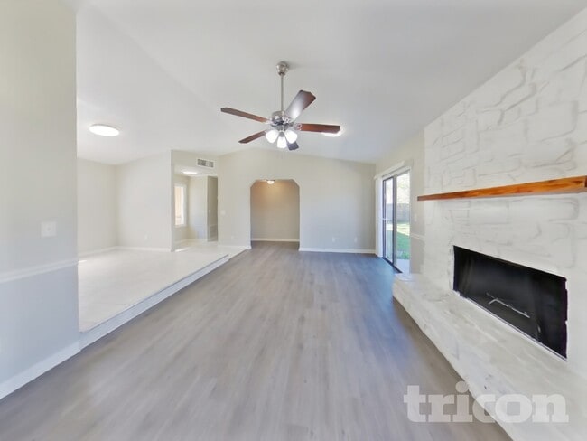 Photo - 3721 Foxcroft Rd