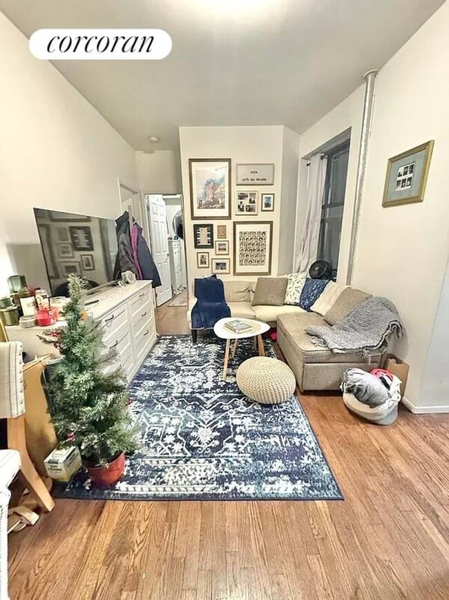 Photo - 1229 1st Ave