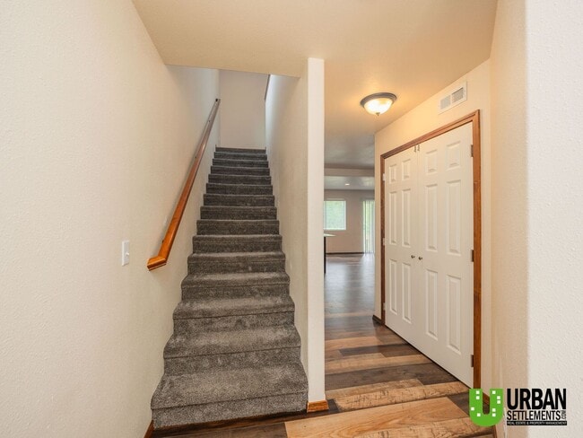 Photo - 5517-5519 E 14th Ave Unit 5517