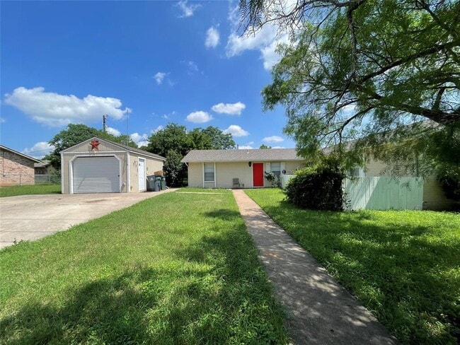 Photo - 2405 Parker Cir Townhome