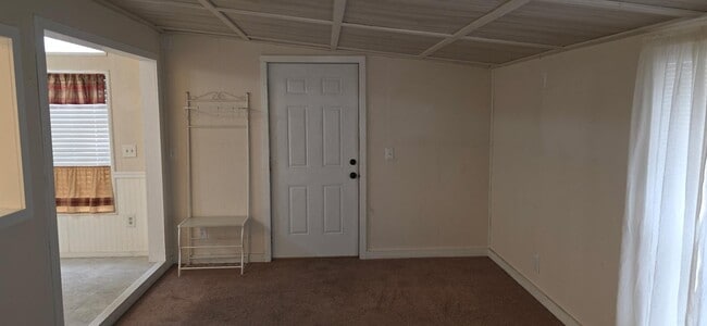 Photo - 163 Monarch Ln