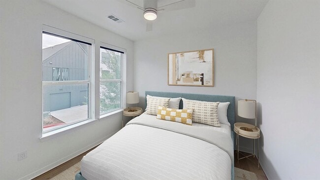 Photo - 1941 Sawdust Rd