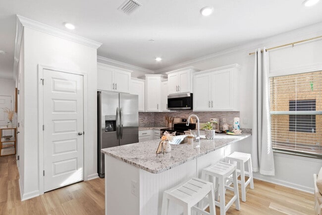 Photo - 4246 Lost Bay Dr Unit SI ID1541223P
