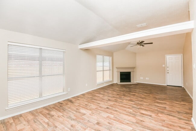 Photo - 10217 Cypress Hills Dr