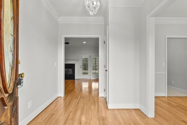 Photo - Spacious 3 Bed 2.5 Bath! Available for Fall 2026! Call to Schedule a Tour Today!