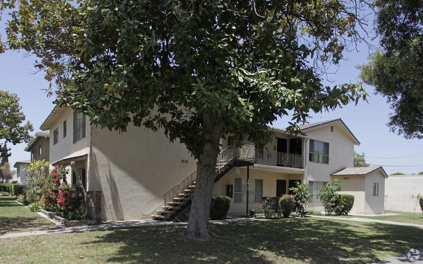Photo - 717 E Santa Fe Ave