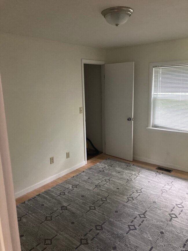 305 W Ash St Rental For Rent in Bondville, IL