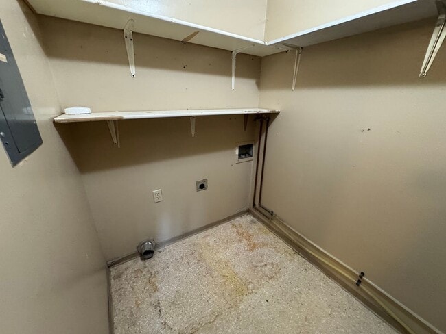 Photo - Pinecrest Fourplex Unit #2