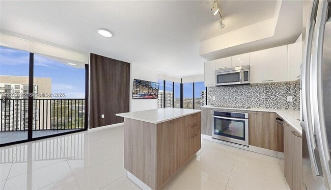 Photo - 5300 Paseo Blvd Unit 1701