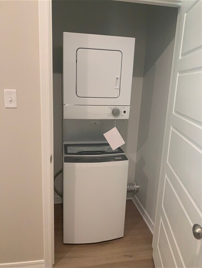 Photo - 1400 N Seventh St