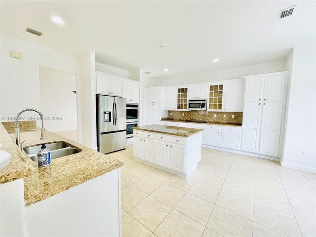 Photo - 19343 SW 79th Ave