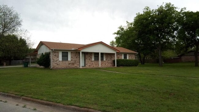 Building Photo - 320 Jean Dr Rental