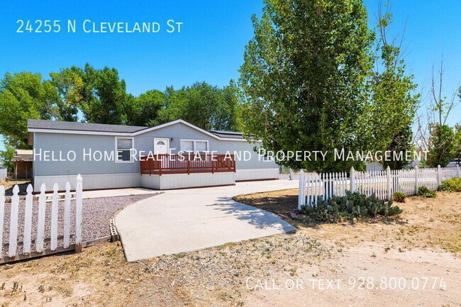 Building Photo - 24255 N Cleveland St